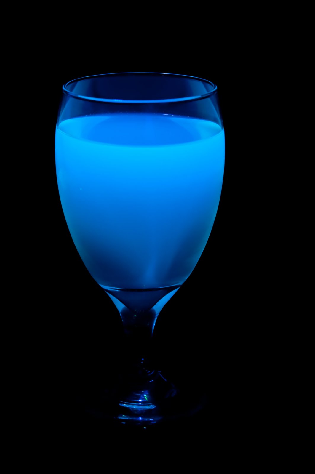 The Roberts' Recipe File Glow in the Dark Drinks