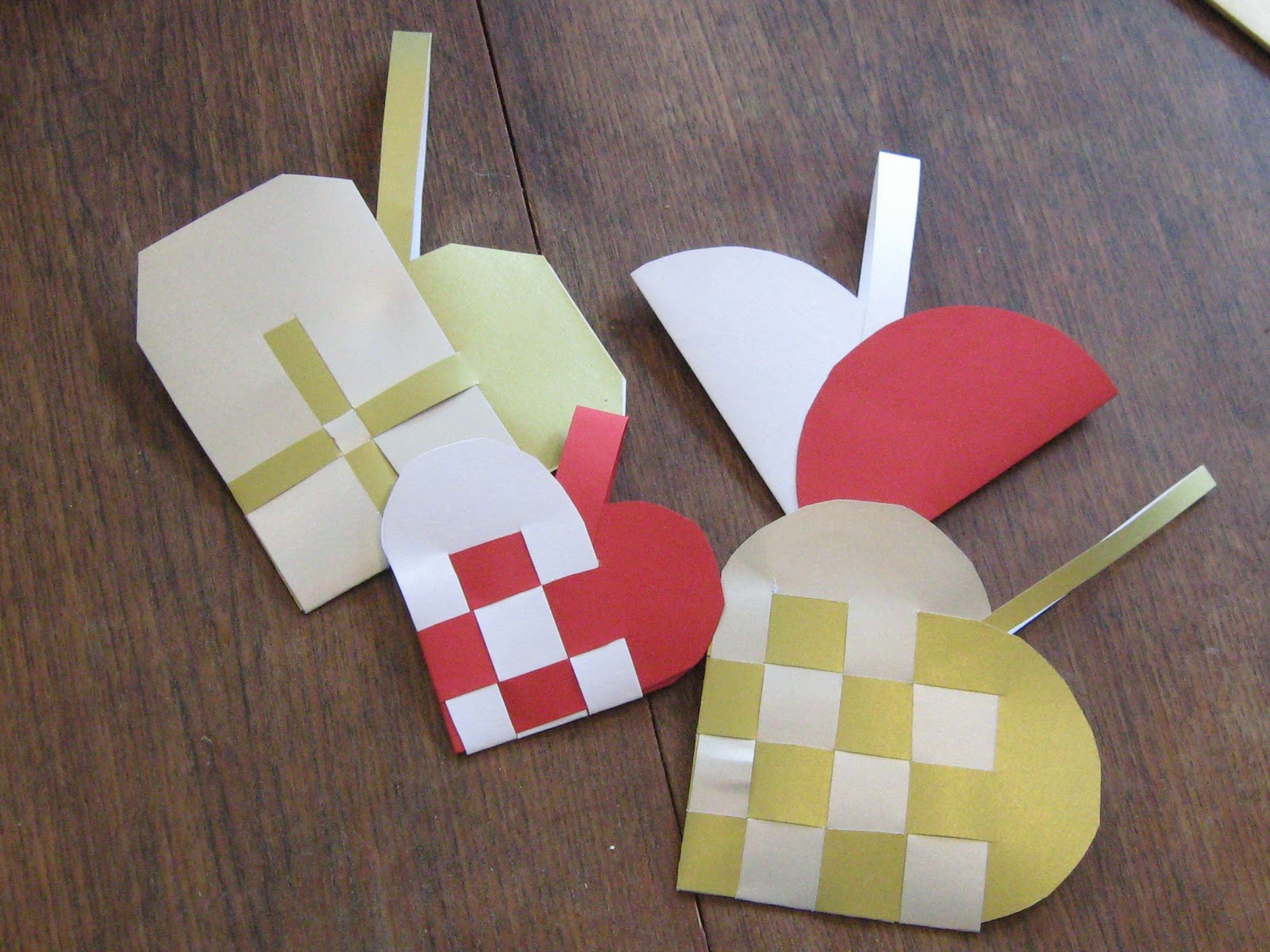 Chicago Craft Social: Project Announcement - Swedish Heart Baskets