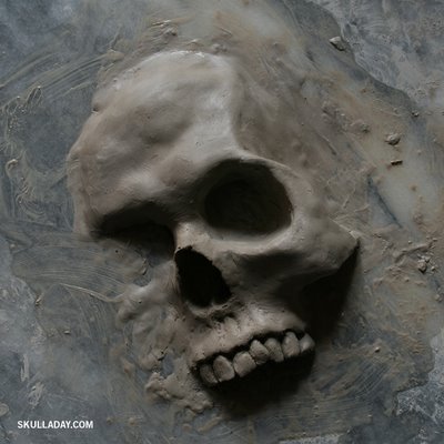 [skull198.jpg]
