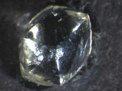 Diamond Photos Pictures: Diamonds crystals from Tasmania