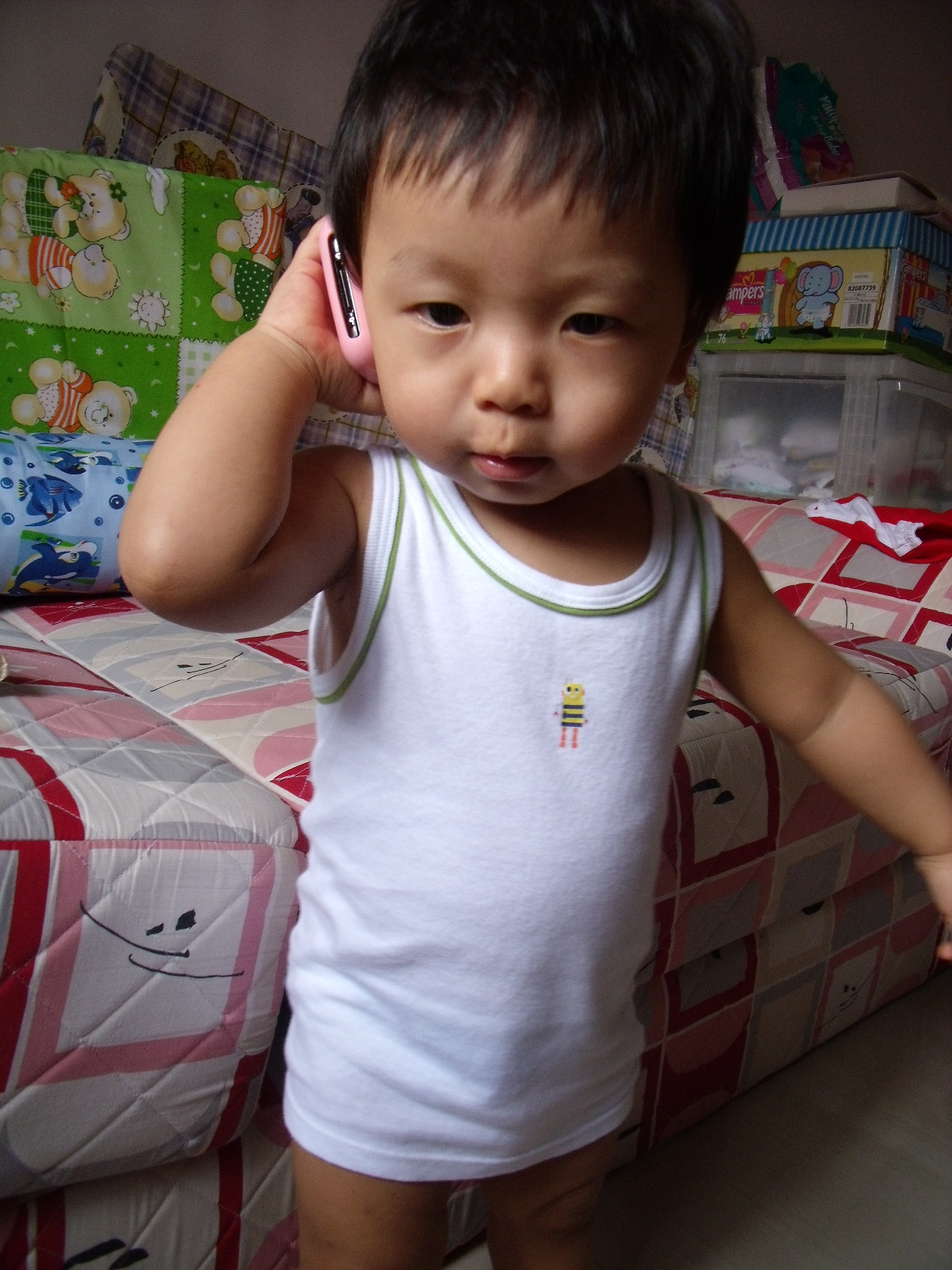 Aidan Choo : I am a BIG BIG boy!!: 15 months old - A time for play