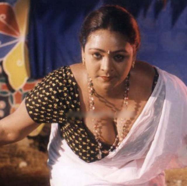 Sexy Shakila 50