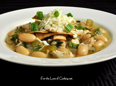 white bean and chicken chili with roasted garlic