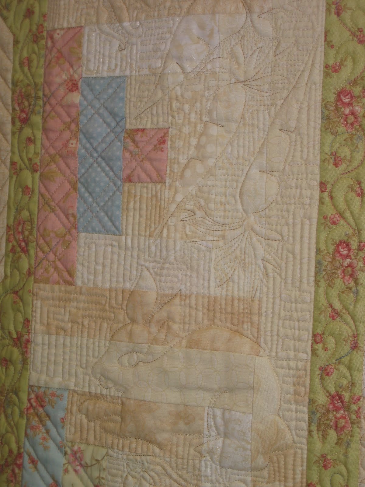 Molly's Place QUILTS FROM THE EAST TEXAS QUILT SHOW