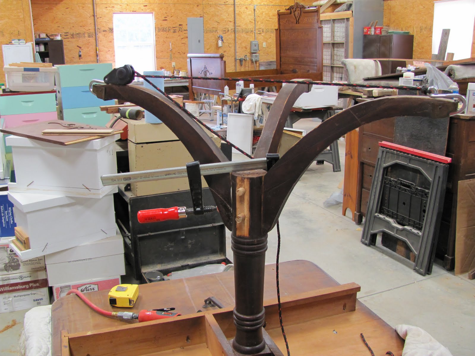 Thomas Nelson Furniture Restoration: Table leg repair