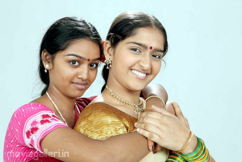 parimala thiraiarangam cast