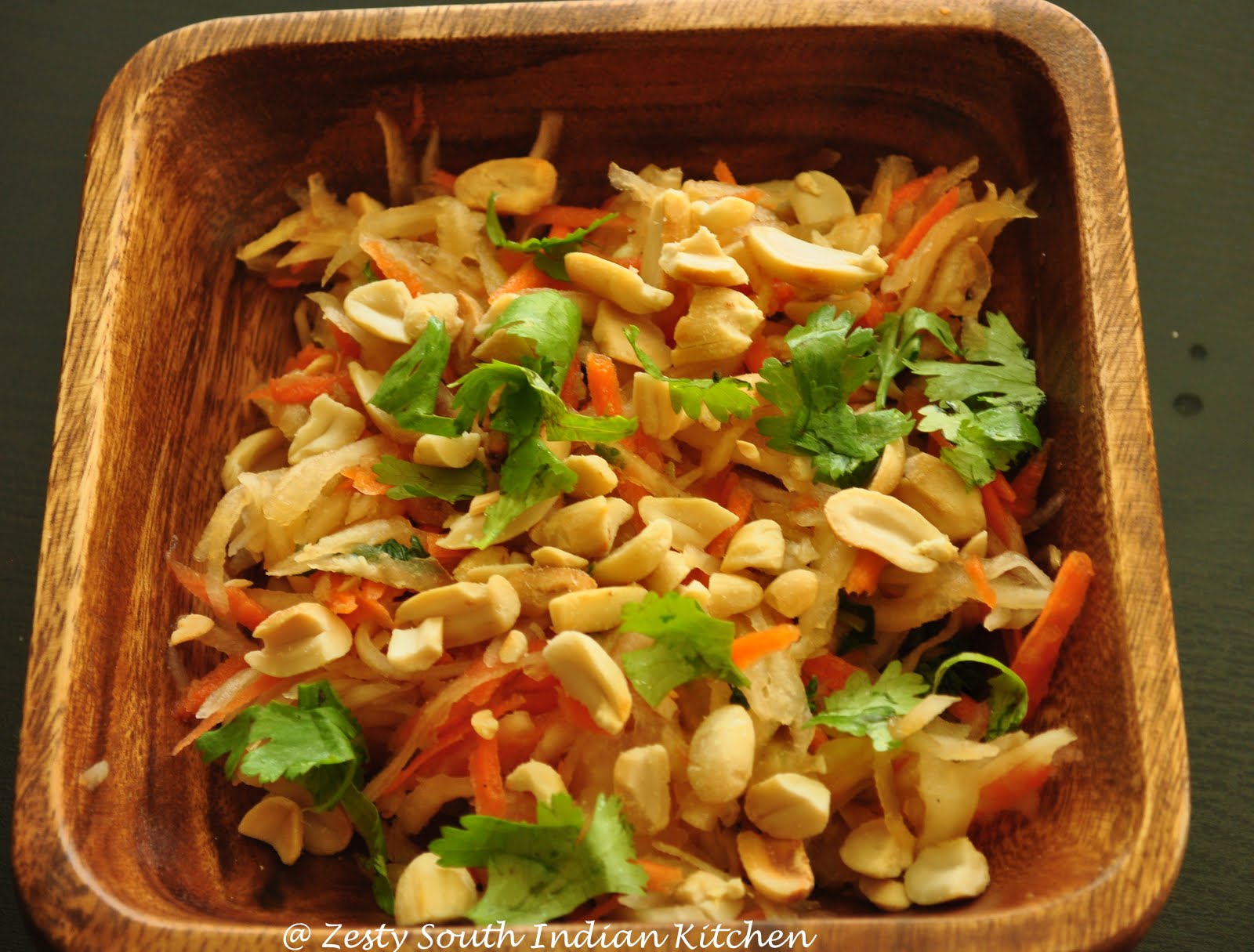 Vietnamese Green Papaya Salad/Gỏi đu đủ - Zesty South Indian Kitchen