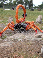 ILE ASHE OSANGIYAN - ADEJOLA: ESCULTURAS EN FLORES -UY