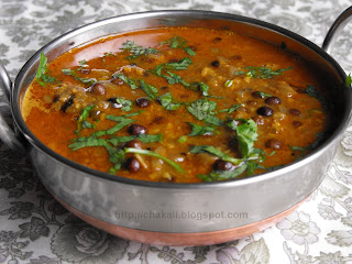 Kalya vatanyachi Amati, Indian spicy curry, homemade Indian food, Maharashtrian food, Upma recipe