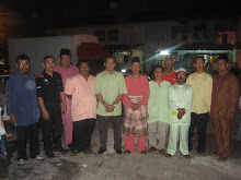 gambar kenangan bersama YB Dato' Abdul Halim "selamat Hari raya"