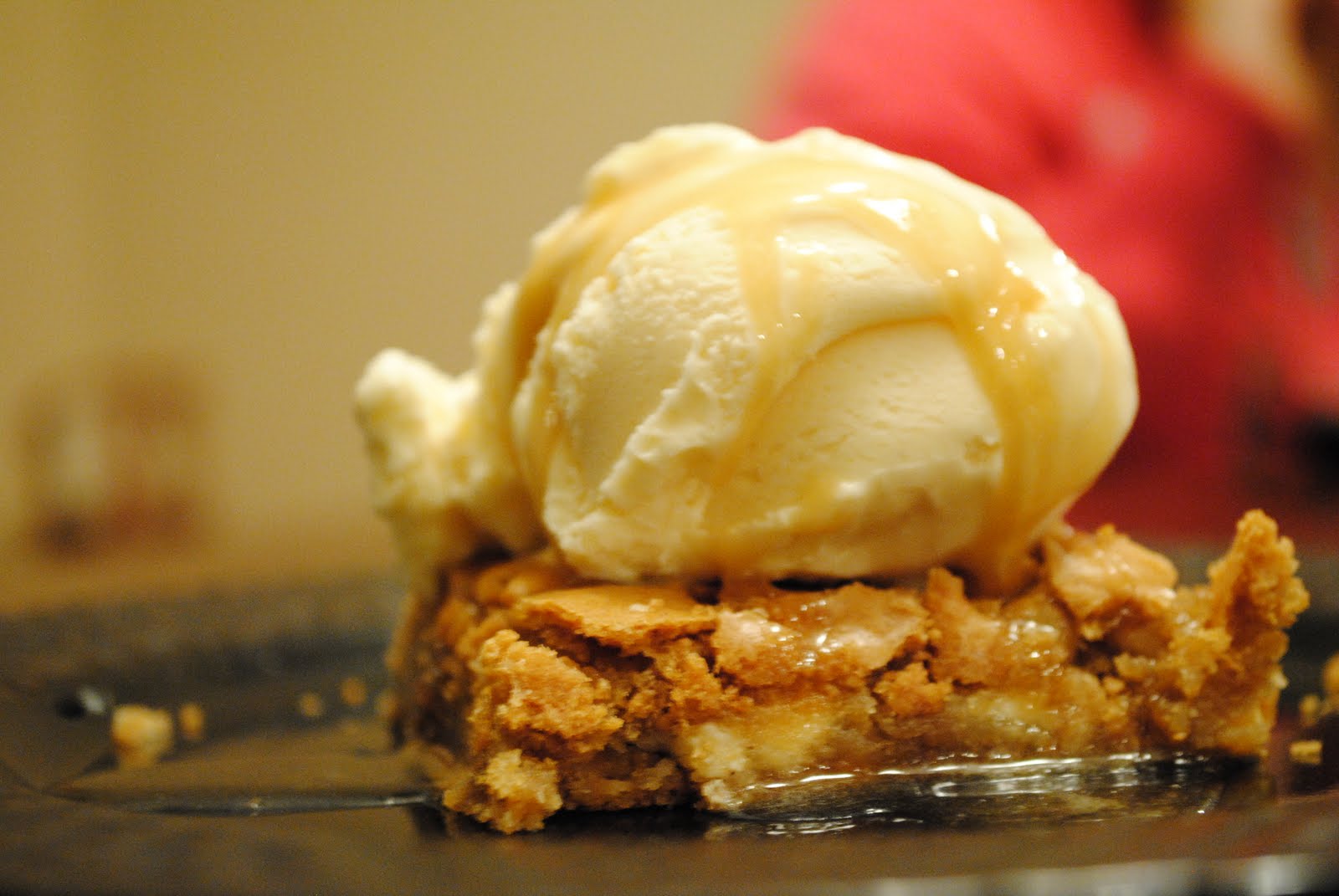 The Millers Applebee's Blondie Brownie with Maple Butter Sauce