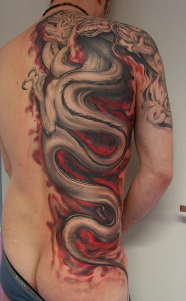 Japanese Tattoo Gallery: Japanese Dragon Tattoo Art - Back Tattoo