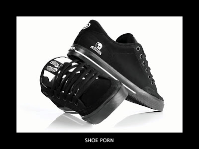 skull skate shoes