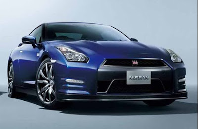 2011 Luxury specs Nissan GT-R and Wallpaper