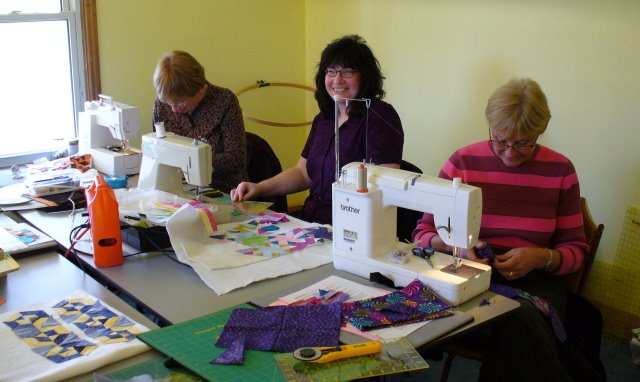 [Mini+quilters+2.jpg]