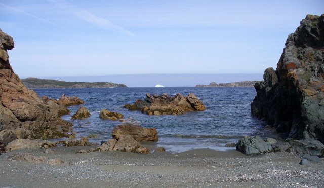 [Nfld+Twillingate+iceberg.jpg]