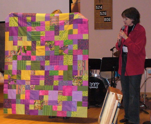 [Quilt+from+Bee+day.jpg]