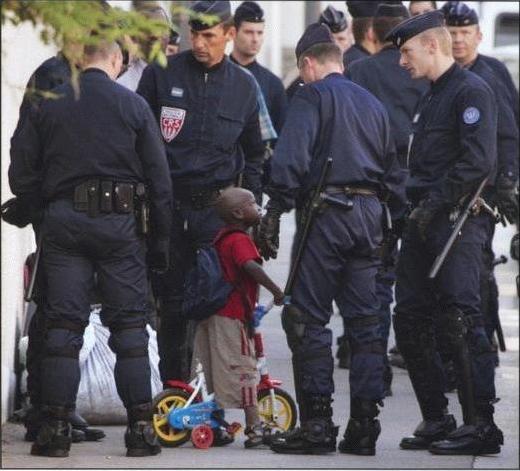 [police-partout_-justice-nulle-part.jpg]