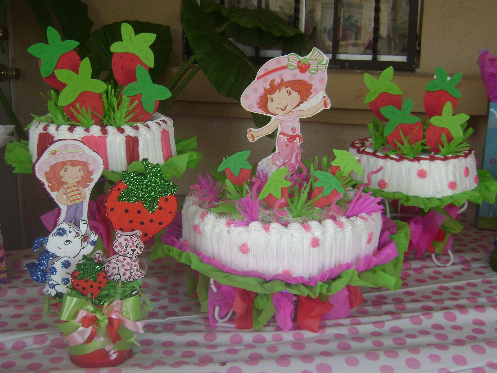 Pasteles de cumpleaños de Rosita Fresita - Imagui