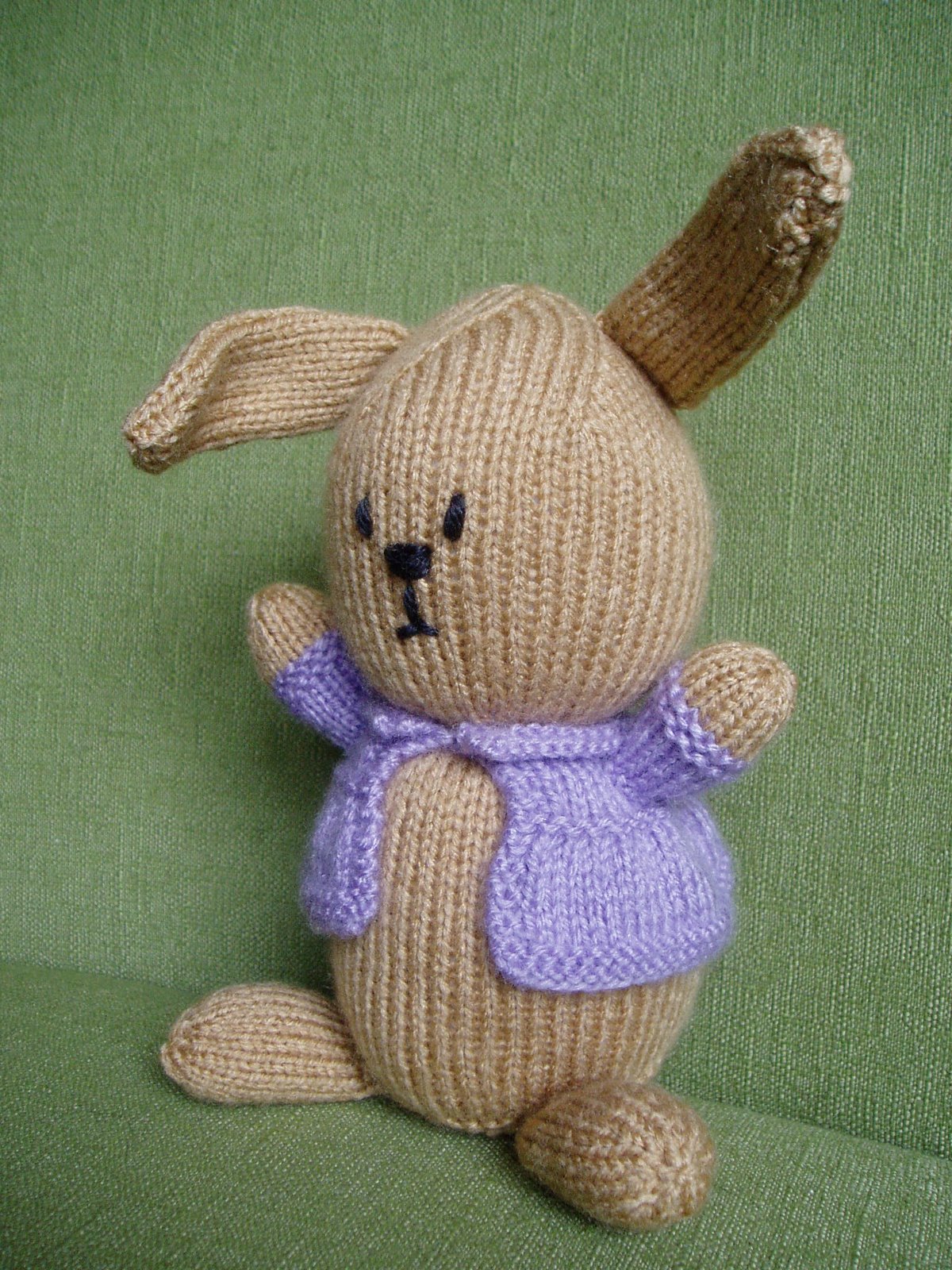 [bunny+with+coat+009.jpg]