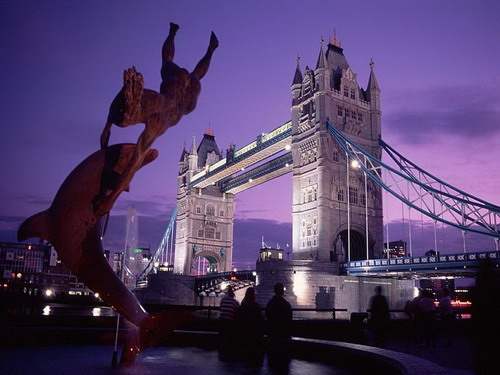 [london-bridge-91.jpg]