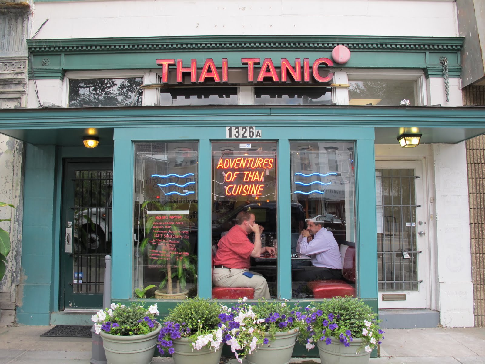 Ultimate Fun Club: Washington DC: Thai Tanic