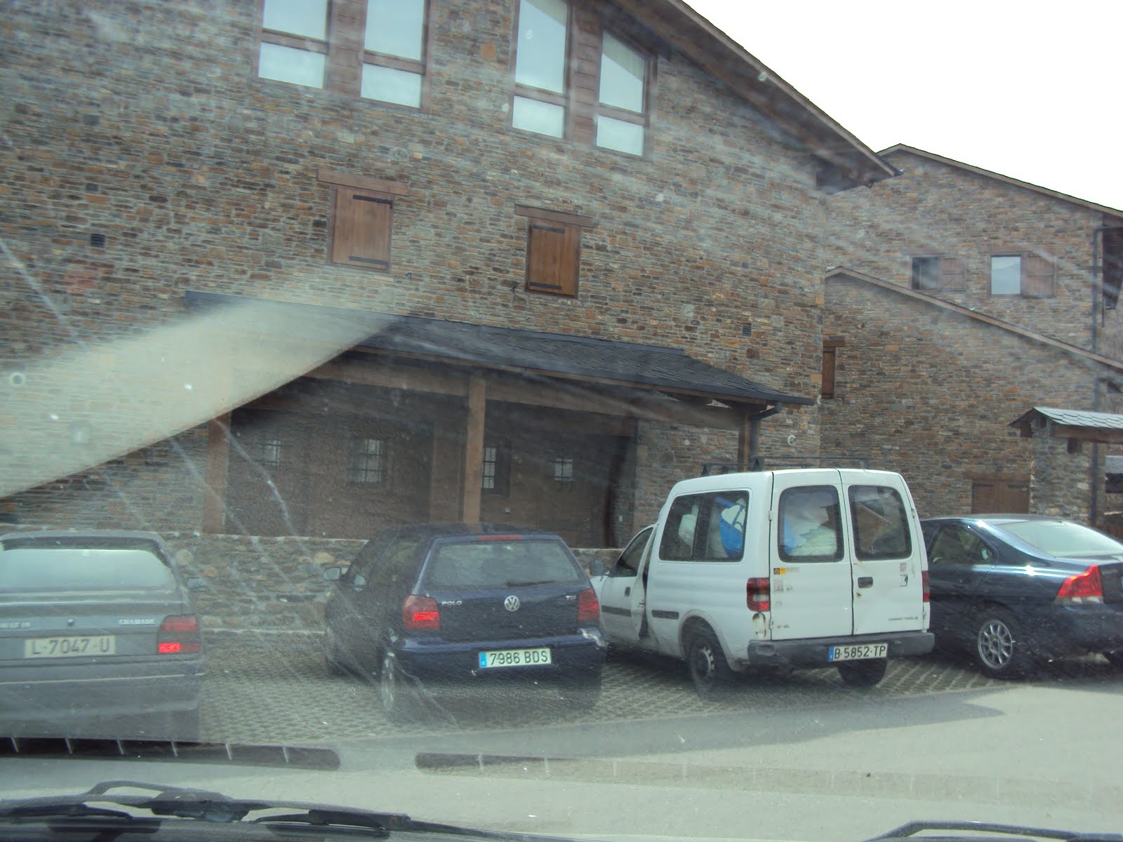 YO SOLO QUERIA IR A BENIDORM GUILS DE CERDANYA