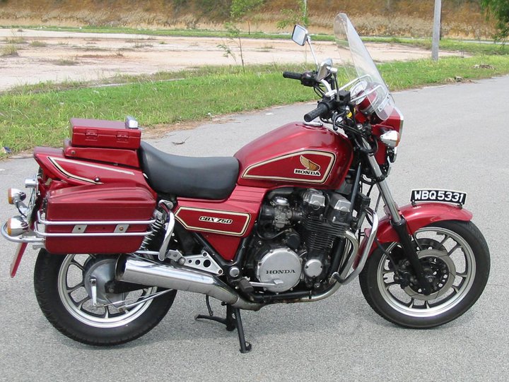 Хонда CBX 650