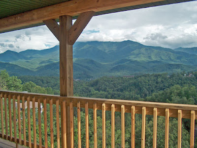 The Smokies Blog: Gatlinburg Tennessee: The heart of the Smokies!