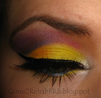 Yellow and purple dramtic make-up look