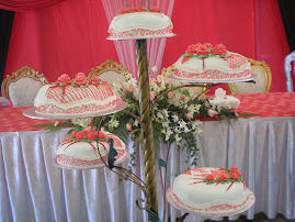 white/red theme wedding cake
