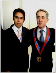 Con el Pdte Alvaro Uribe Velez !