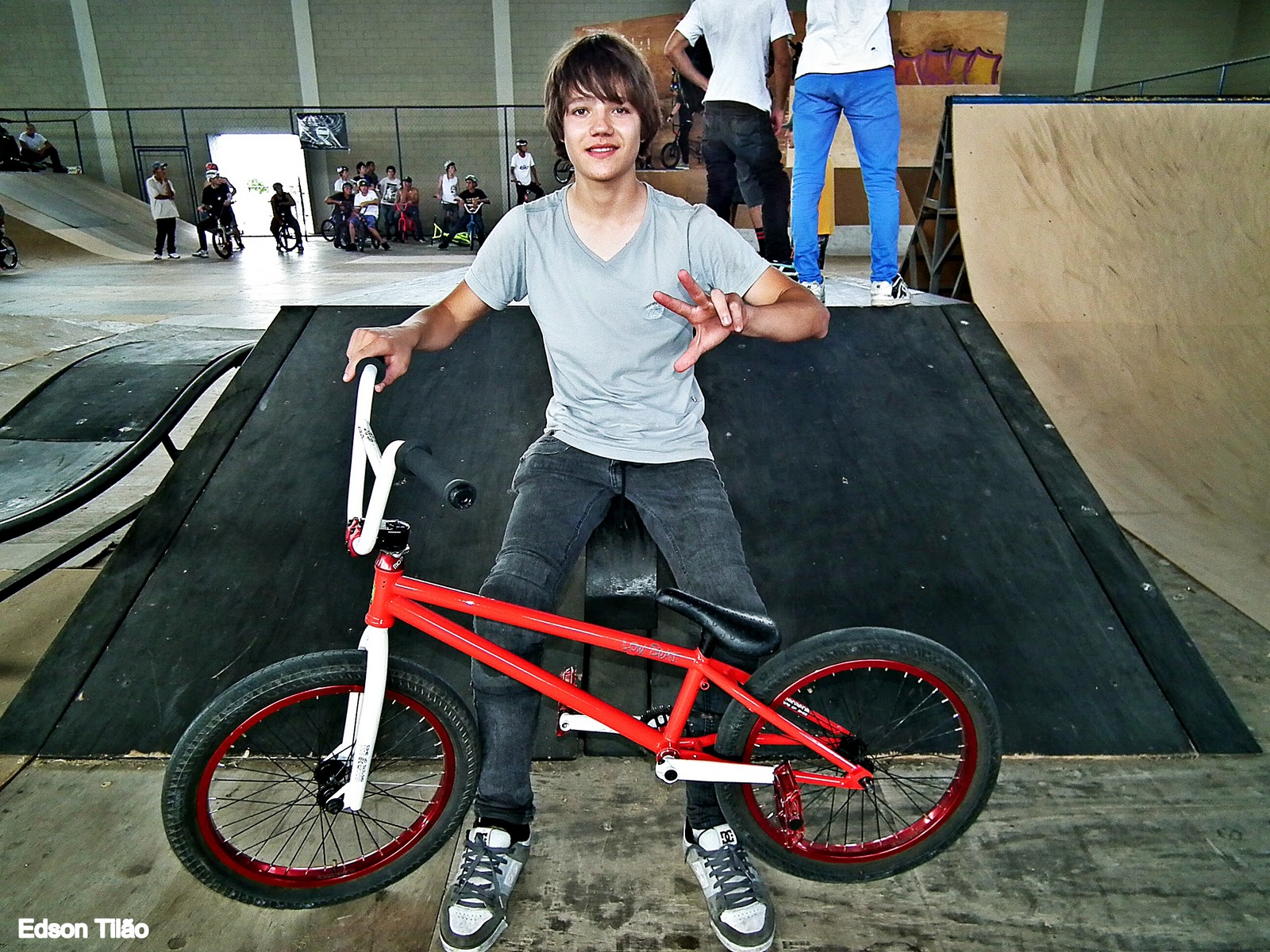 xxl frame hybrid bike