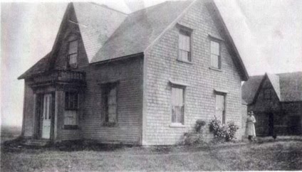 [house_1945.jpg]