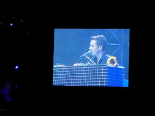 Oh Brandon Flowers, you shaved your facial hair for us. How conscientious.