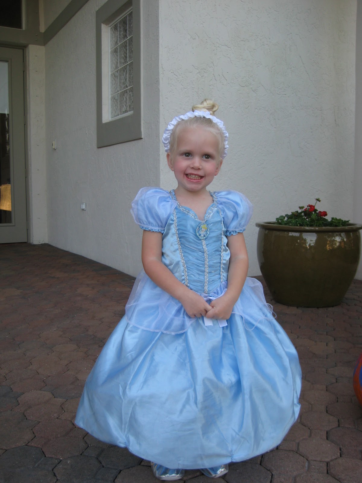 Southern Living: Preppy Style: Halloween - My Little Cinderella