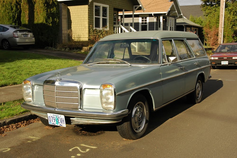 1972 Mercedes 220d #4