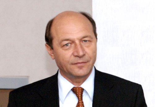 [Basescu.bmp]