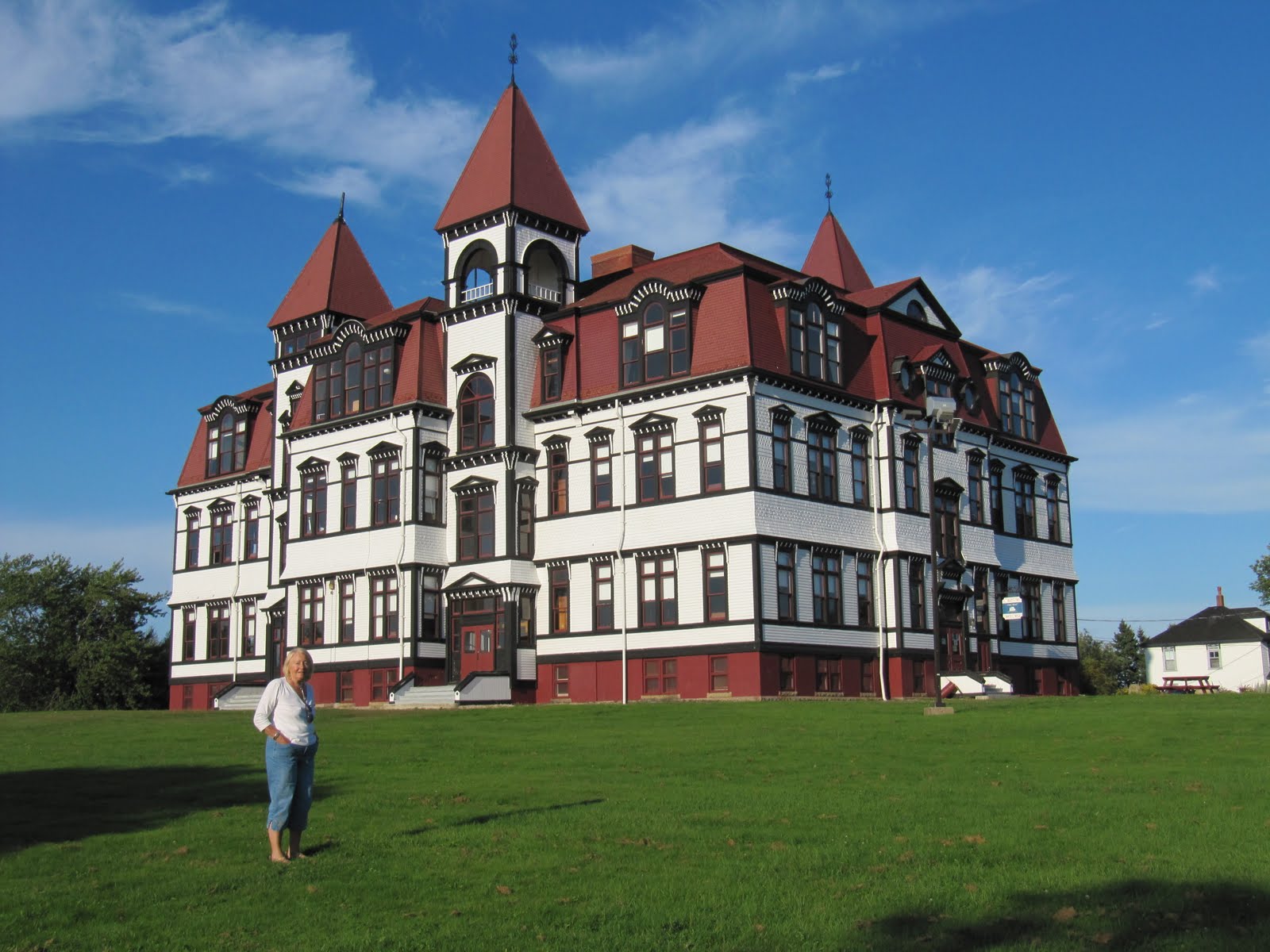 Travel with Tribbles: Lunenburg, NS