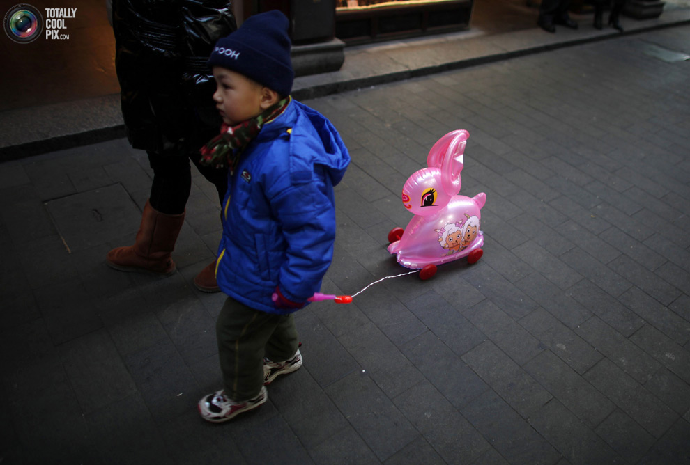 Figurines rabbit pair year chinese Chinese New Year: Year of the Rabbit | kkawan blogspot 2013