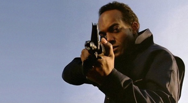 [600px-Ken_foree_dawn_of_the_dead.jpg]