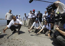 obama goes to the beach.