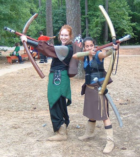 2 Girls 1 Larp: Now what is this 