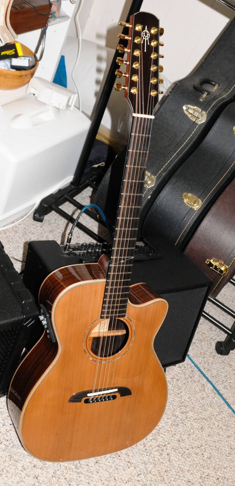 photography & music & life Why I love Yairi guitars