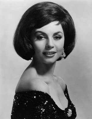 Dazzling Divas: Michele Mercier