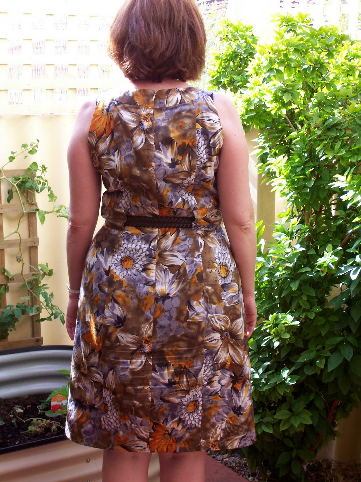 josieloves2sew Inspired by Van Gogh the sunflower dress