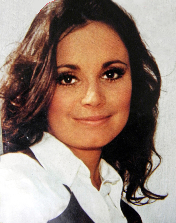 REGINA DUARTE (NAMORADINHA DO BRASIL) REGINA DUARTE É BÁRBARA EM FOGO SOBRE TERRA (1974) REGINA DUARTE (NAMORADINHA DO BRASIL) REGINA DUARTE É BÁRBARA EM FOGO SOBRE TERRA (1974)