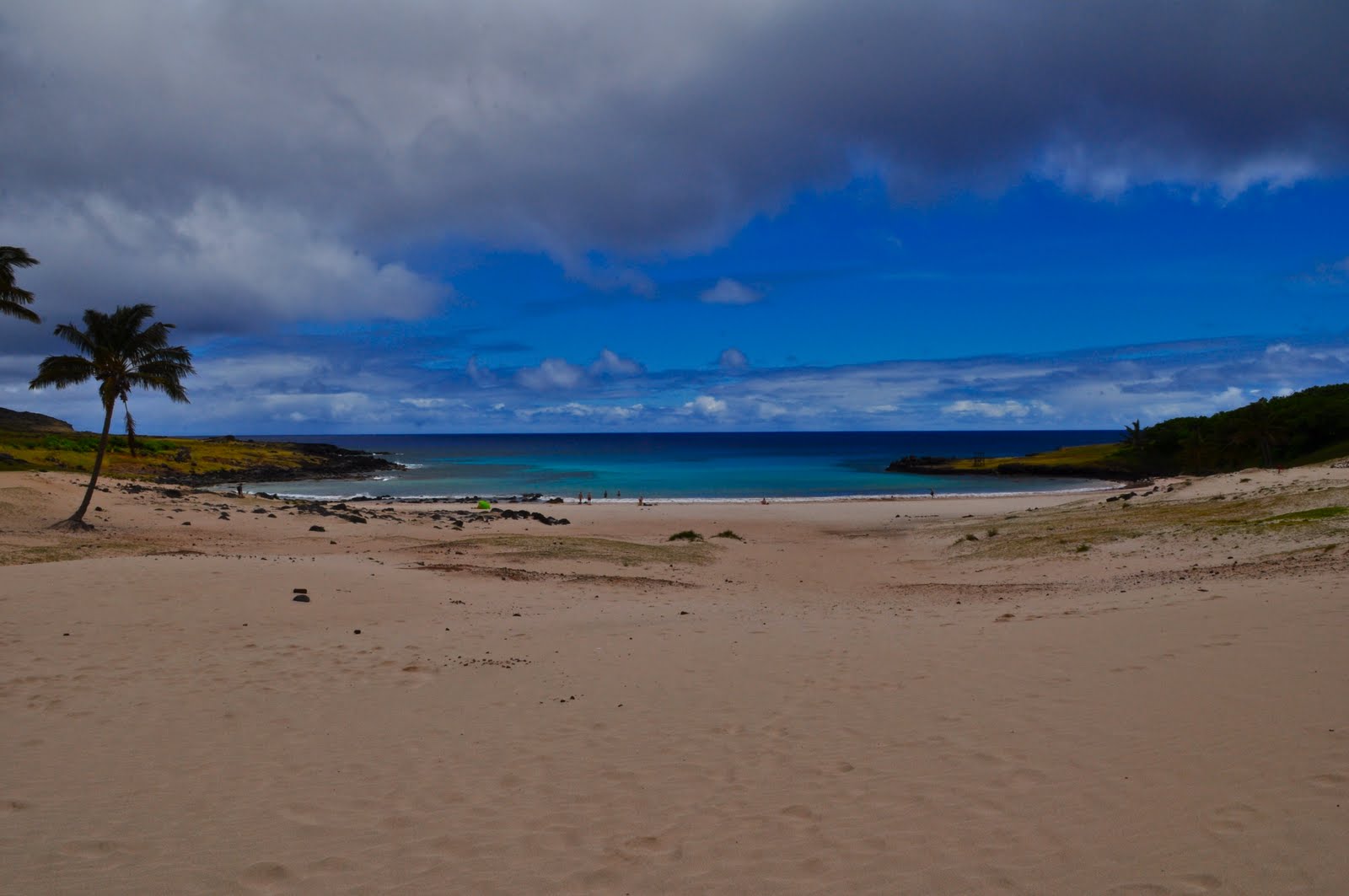 The Aura of the Statues on the Beach Photography Imaging