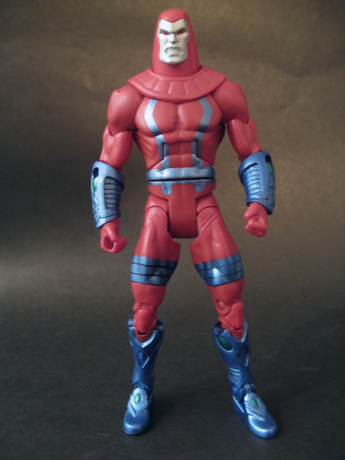 Action Toy Review: DC Universe Classics Green Lantern Wave 1 - Manhunter Robot