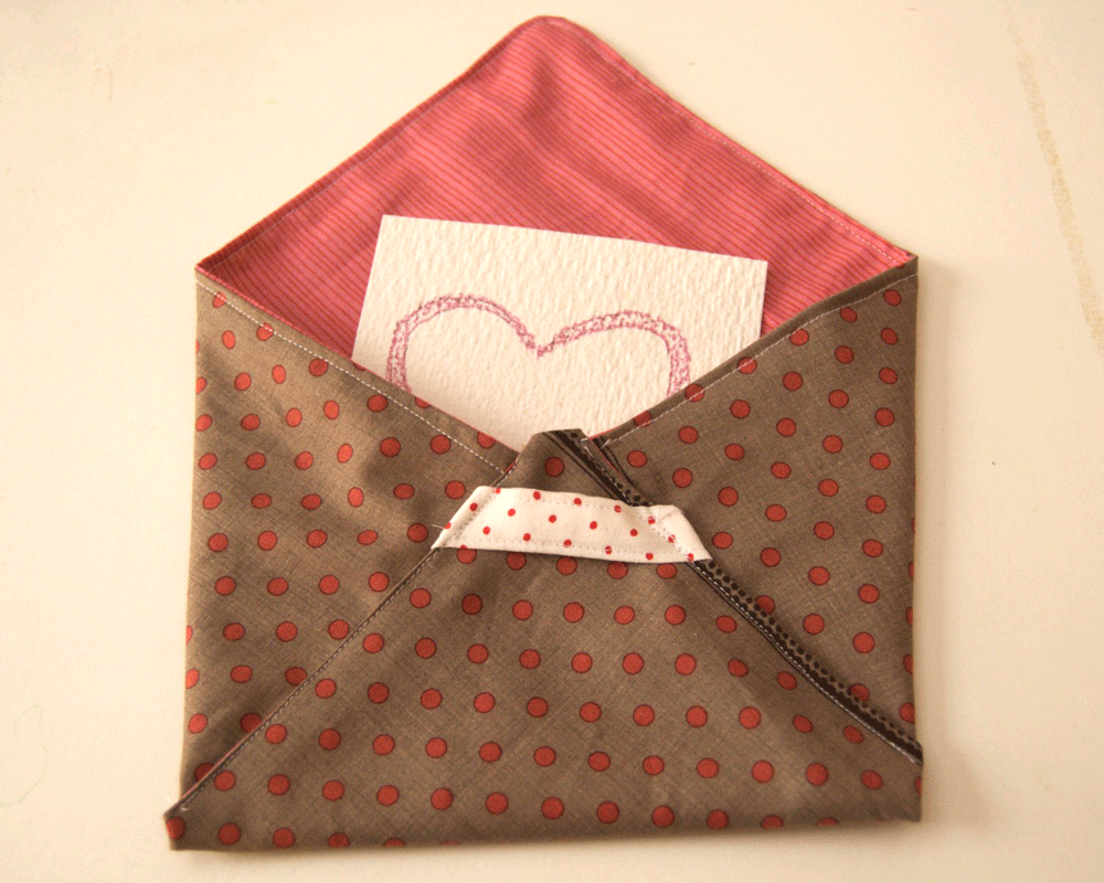 Love to Sew: A Valentine Envelope Tutorial – Anna Hewitt
